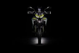 Benelli TRK 702X