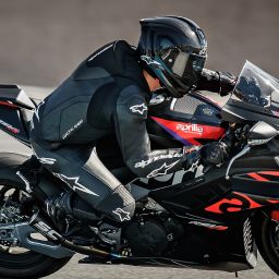 Jednodielna kombinéza GP FORCE LURV, ALPINESTARS (čierna) 2025