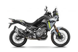 CFMOTO 450MT-R