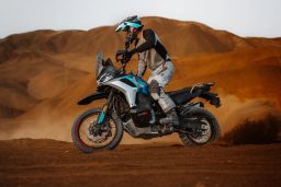 CFMOTO 800MT–X