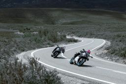 CFMOTO 675SR-R