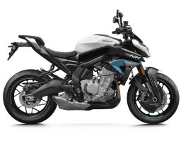 CFMOTO 675NK
