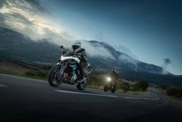 CFMOTO 675NK
