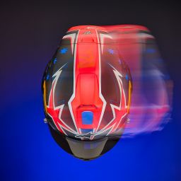 Prilba SUPERTECH R10 limitovaná edícia JACK MILLER, ALPINESTARS (matný karbon/červená/modrá/žlutá/bílá) 2025
