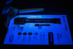 LED LENSER P7R WORK UV - ruční svítilna pracovní s bočním UV světlem, dobíjecí, dosvit 240 m, záruka 7 let