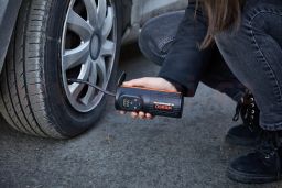 OSRAM TYREinflate 2000 kompaktní dobíjecí kompresor