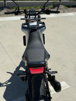 HUSQVARNA VITPILEN 401
