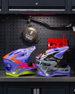 Prilba S-M3 edícia JETT LAWRENCE, ALPINESTARS, detská (šedá/fialová/černá) 2026