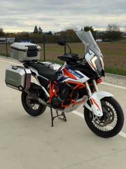 KTM 1290 SUPER ADVENTURE R