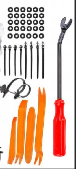 Sada plastových příchytek, s nářadím