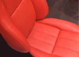 FOLIATEC barva na interiér - Interior Color Spray 400ml, barva: červená lesklá