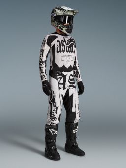 Dres TECHSTAR limitovaná edice WOLF DUST, ALPINESTARS (písková/černá) 2026