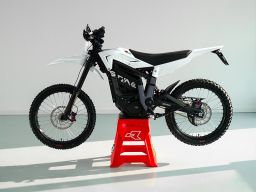 Kompletné sada plastov 7 dielov TALARIA, RTECH (biela)