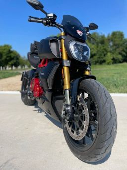 Ducati Diavel 1260 S