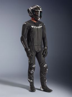 Dvojdielna kombinéza GP FORCE V2, ALPINESTARS (černá/bílá) 2026
