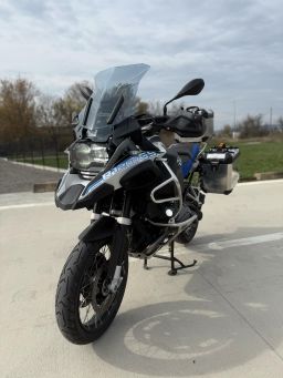 BMW 1200R Adventure
