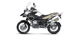 Homologovaná výfuková koncovka, rad Slip-On Line (Titanium), Akrapovič