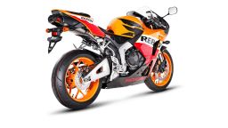 Homologovaná výfuková koncovka, rad Slip-On Line (Titanium), Akrapovič