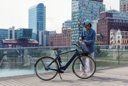 Cyklo přilba se světlem HUD-Y midnight blue, ABUS (modrá)
