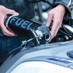 Fľaša na palivo FUEL FLASK, OXFORD (čierna, objem 1,5 l)