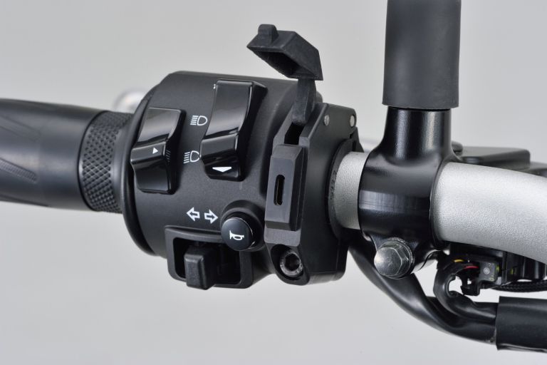 USB-C zásuvka tenká, Daytona