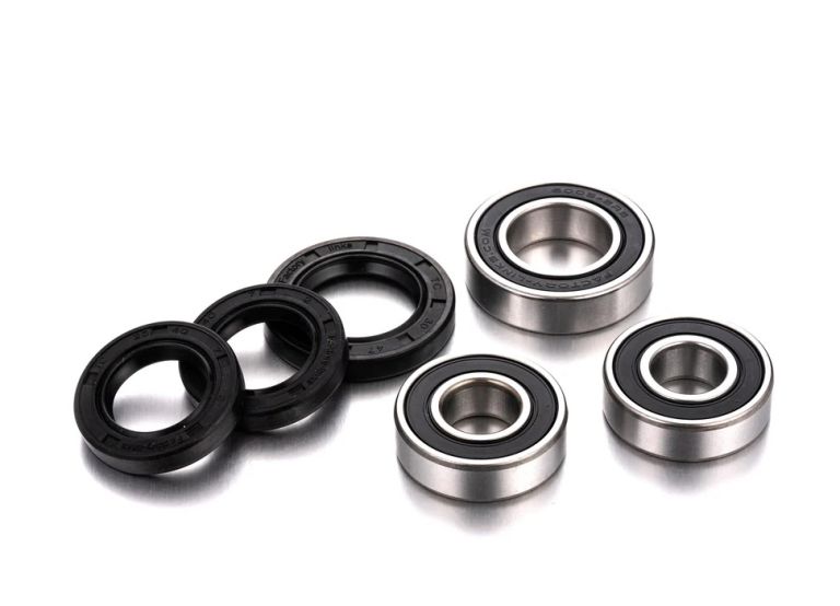 Servisné sada predného a zadného kolesá, FACTORY LINKS