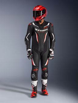 Jednodielna kombinéza GP FORCE V2, ALPINESTARS (černá/bílá/červená fluo) 2026