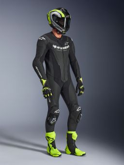 Jednodielna kombinéza GP FORCE V2, ALPINESTARS (černá/bílá) 2026