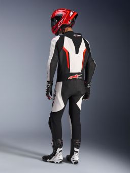 Jednodielna kombinéza GP FORCE V2, ALPINESTARS (bílá/černá/červená fluo) 2026