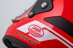 Prilba FormX Jawa RotaX, CASSIDA (červená/bílá/zlatá/černý matný šilt) 2026