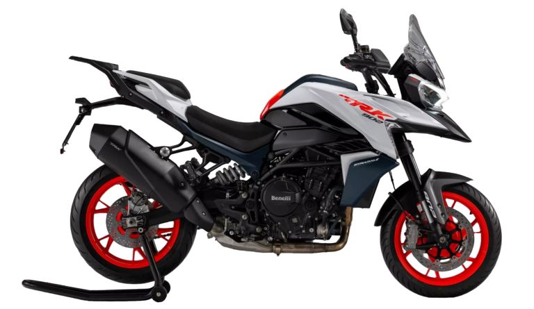 Benelli TRK 902 Stradale