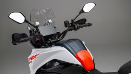 Benelli TRK 902 Stradale