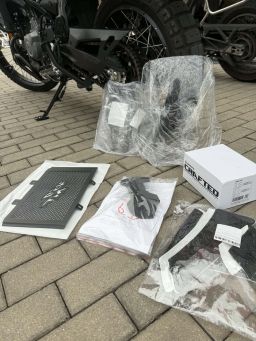 CFMOTO 450MT-R