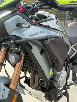 CFMOTO 450MT-R