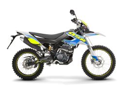 UM DSR EX 125