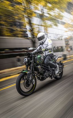 Benelli Leoncino 125