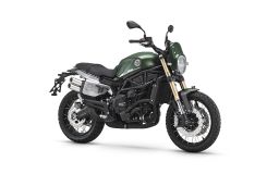 Benelli Leoncino 800 Trail